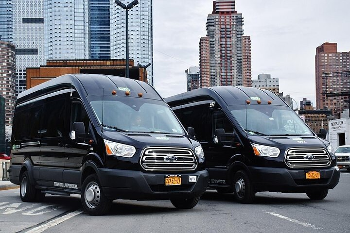 Experience a seamless journey from Manhattan to Newark Airport in modern comfortable vans. Enjoy hassle-free transfers with professional drivers making your departure from New York effortless.